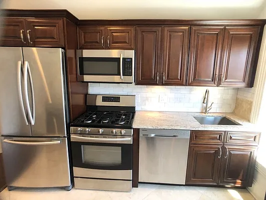 Rented by NY Space Finders Inc. | media 2