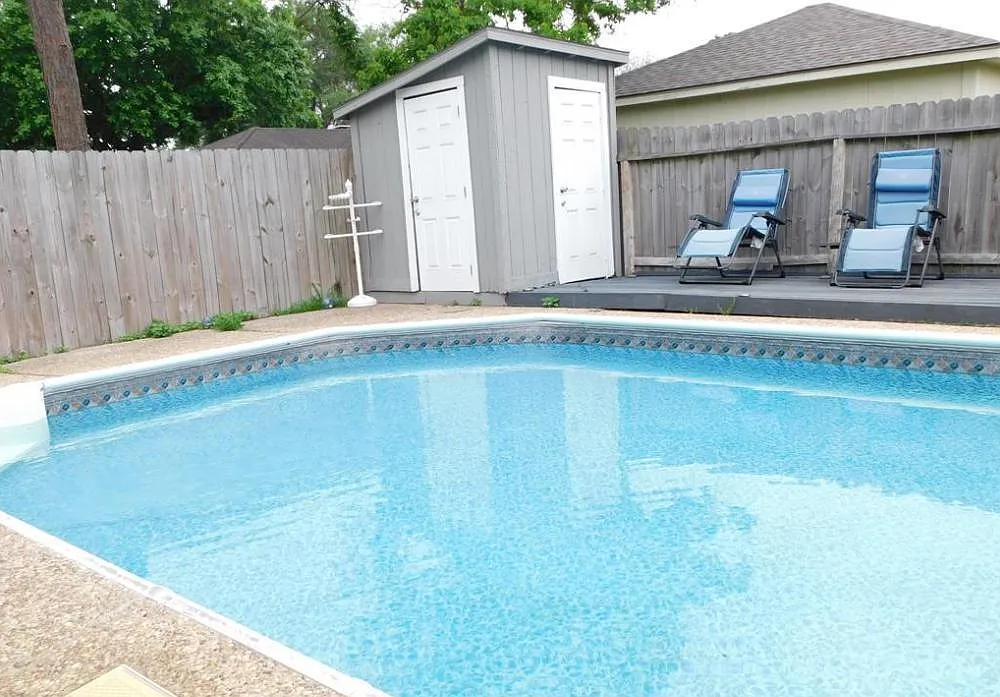 15823 Brookford Dr — Photo 2