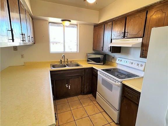 5th image of 2607 Lillie Ave