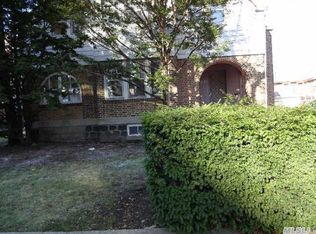 10819 70th Rd, Forest Hills, NY 11375