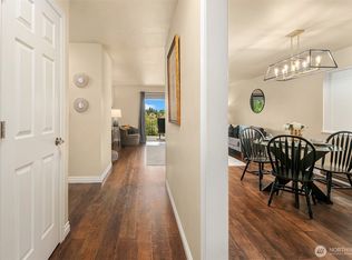 Ravena View 02, Seattle, WA 98105