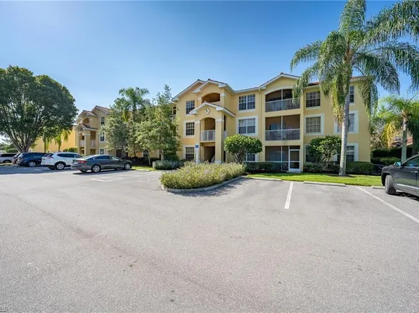 4720 Saint Croix Ln APT 121, Naples, FL 34109