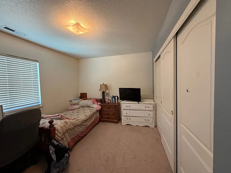 18210 Pin Oak Ct — Photo 22