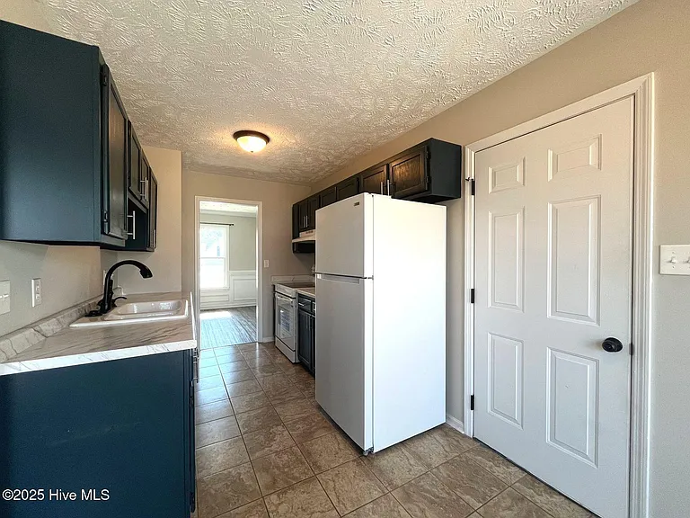3544 Lubbock Dr — Photo 12
