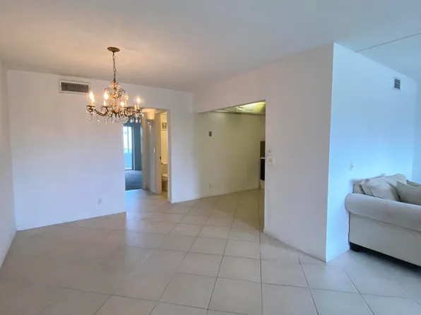 311 Wellington C, West Palm Beach, FL 33417