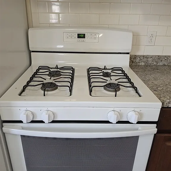 838 Western Ave #2L — Photo 7