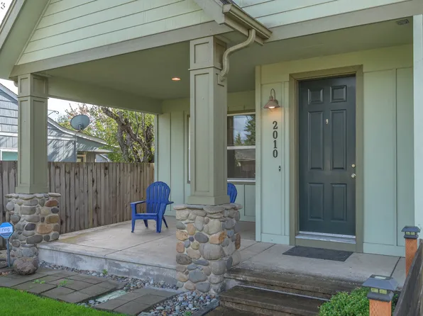 2010 Holly Ave, Eugene, OR 97408