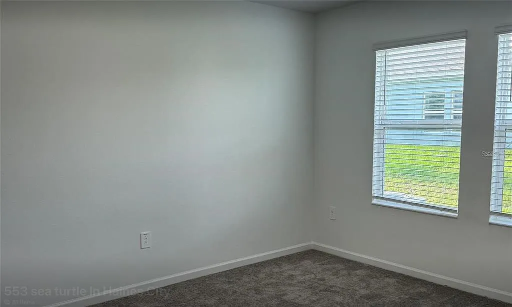 4 bed, 3.0 bath, 2109 sqft, $2,500 — Photo 4