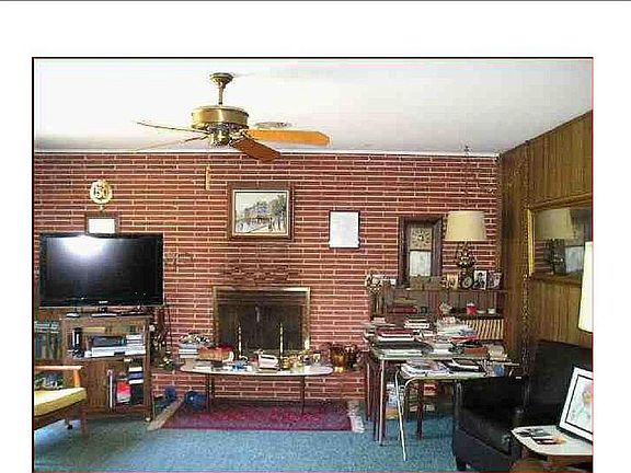 5th image of 571 Pocahontas Dr