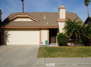 135 Surrey Way, Fillmore, CA 93015