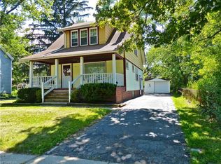 1130 Sylvania Rd, Cleveland Heights, OH 44121