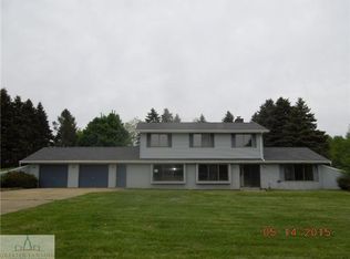 11074 Toles Hwy, Eaton Rapids, MI 48827