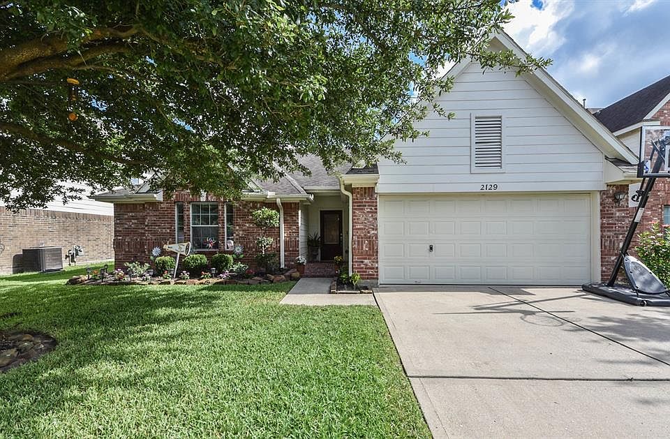 1st image of 2129 Tallowwood Dr