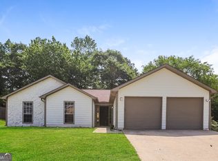 6154 Amberly Rd, Rex, GA 30273