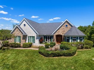 276 Longwood Rd, Huntington, WV 25705