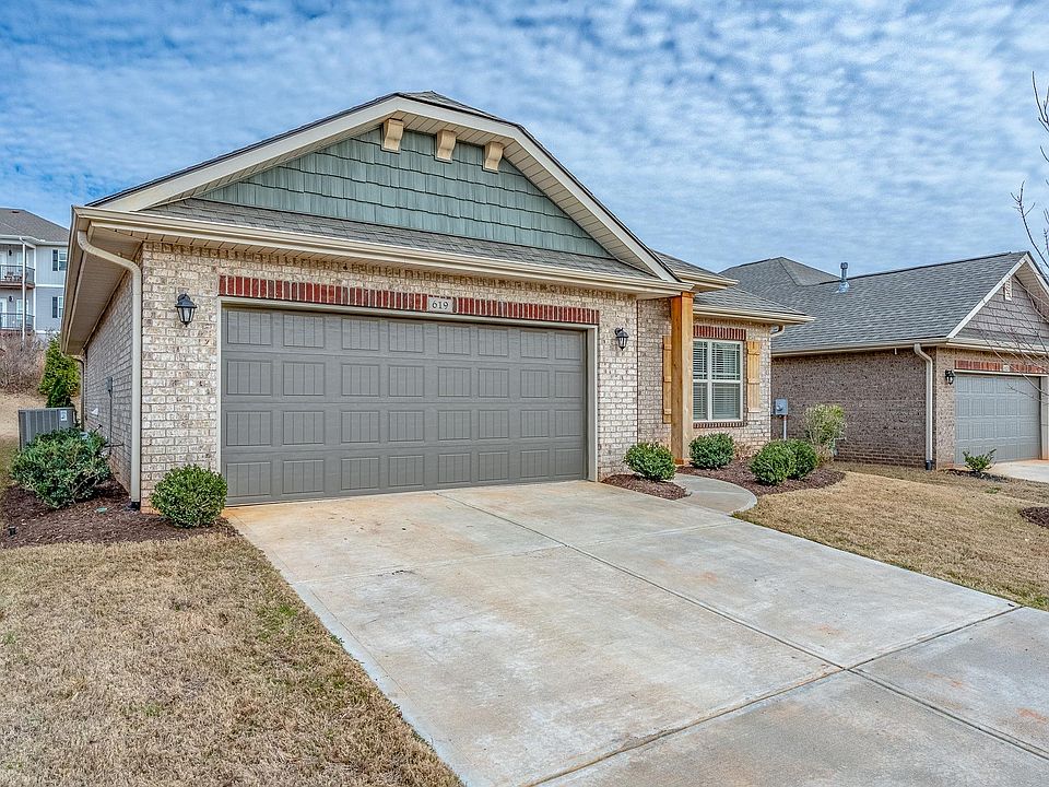 619 Lombard Dr, Boiling Springs, SC 29316 Zillow