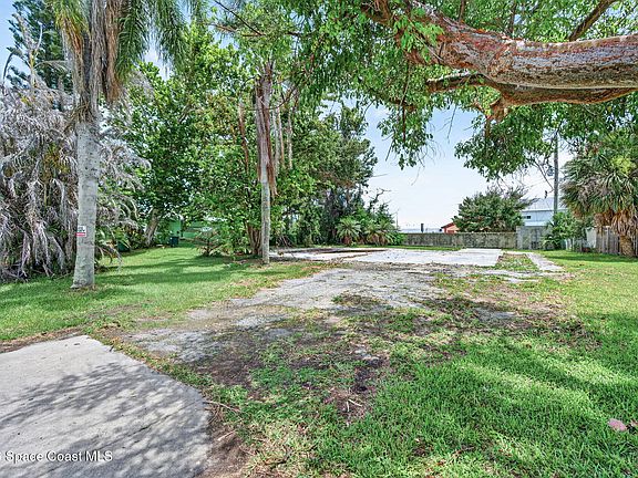 4th image of 141 W Volusia Ln
