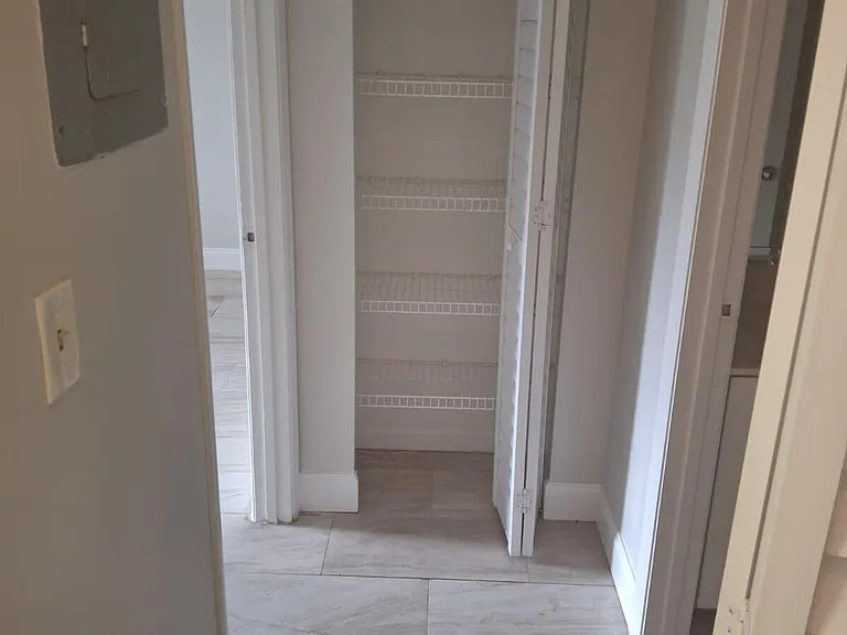 9833 Westview Dr #813 — Photo 11