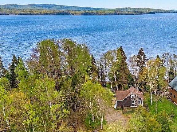 2nd image of 112 Lakeside Lodges Road