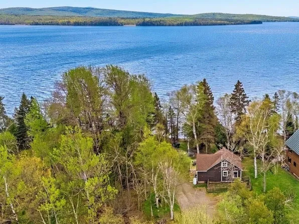 112 Lakeside Lodges Road, Rangeley, ME 04970