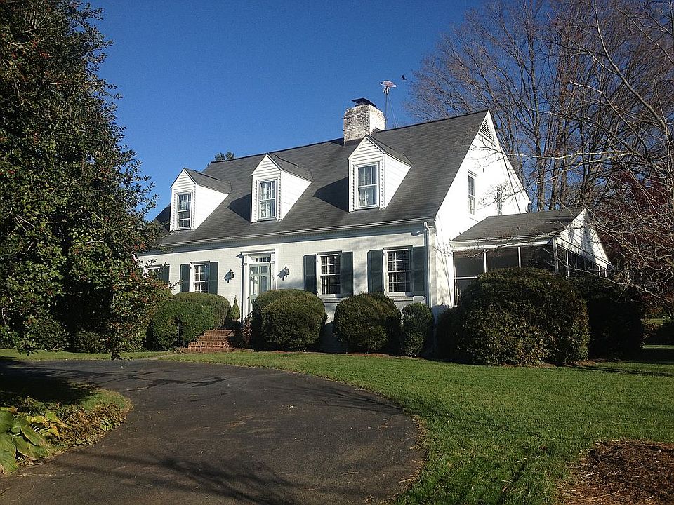 1st image of 189 Roebling St