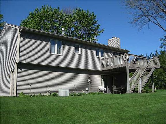 4th image of 2947 E Crestwood Cir
