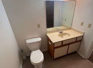 772 S Saginaw St APT 303, Lapeer, MI