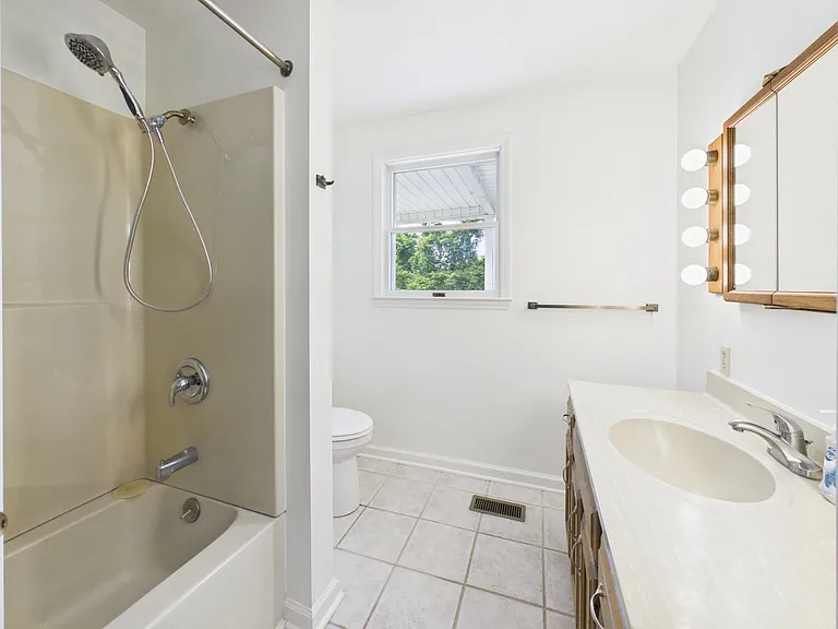 3954 Crabapple Rd — Photo 19