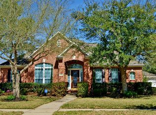 2911 Cedar Ridge Trl, Friendswood, TX 77546