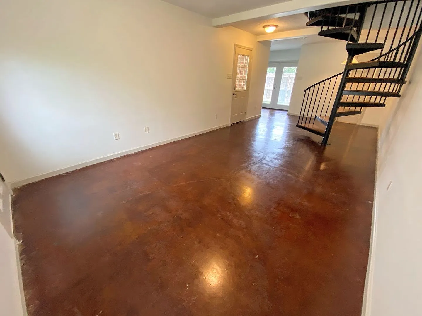 Move-In Special! 2-Bedroom, 2.5-Bath Townhome Located Across from McNeese Campus! — Photo 3