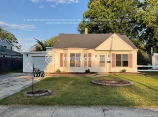 9121 Mayfield Ave, Oak Lawn, IL 60453