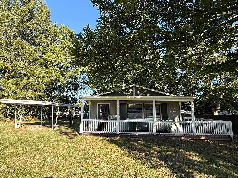 467 Stutts Rd