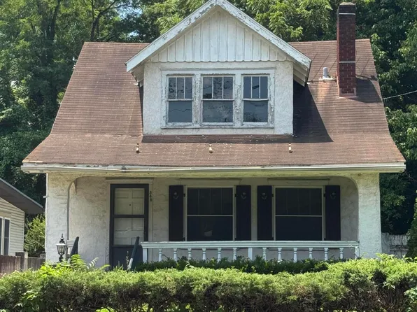 348 Hillcrest Ave, Louisville, KY 40206