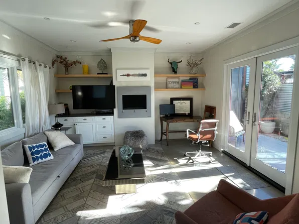 127 Athena St, Encinitas, CA 92024