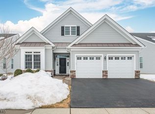 12 Beecher Ln, Mount Olive Twp., NJ 07836