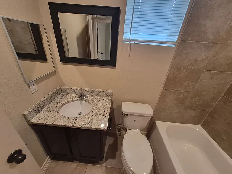 6926 Lakeview Dr #102 — Photo 21