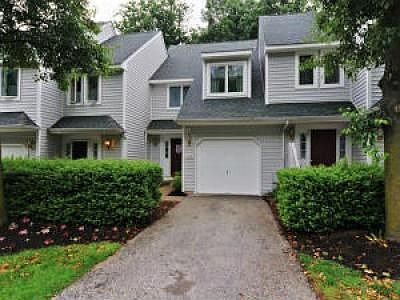 2nd image of 162 S Orchard Ave