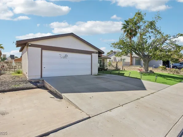 7247 Pleasant View Ave, Las Vegas, NV 89147