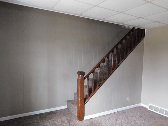 4th image of 630 4th Ave