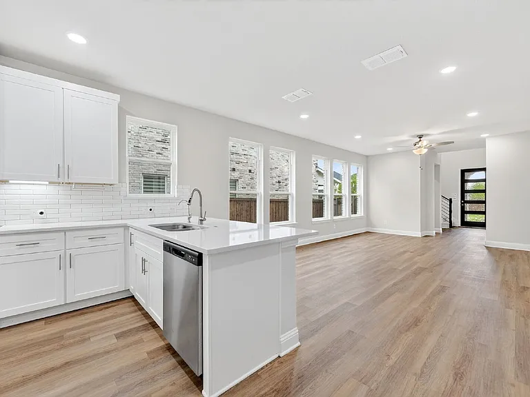 11499 Chepstow Crescent Ct — Photo 36