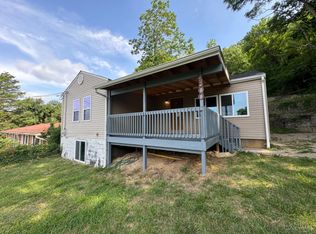 5800 Maphet Ave, Cincinnati, OH 45227