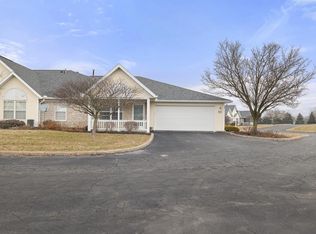 717 Villa Dr, Ontario, OH 44906
