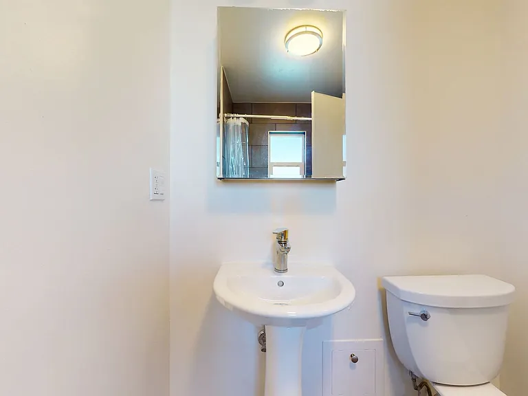 265 Vernon St — Photo 27