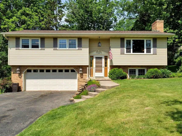 200 North College Drive, Platteville, WI 53818