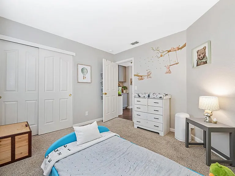 201 Stavros Ct — Photo 13