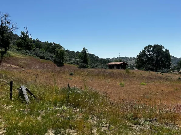 27400 Buckpasser Dr, Tehachapi, CA 93561