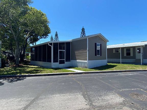 3rd image of 2135 Mayfair Way Lot 27