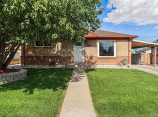 7000 Avrum Drive, Denver, CO 80221