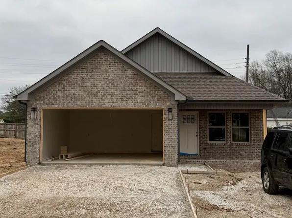 419 W Edison Ave, Muscle Shoals, AL 35661