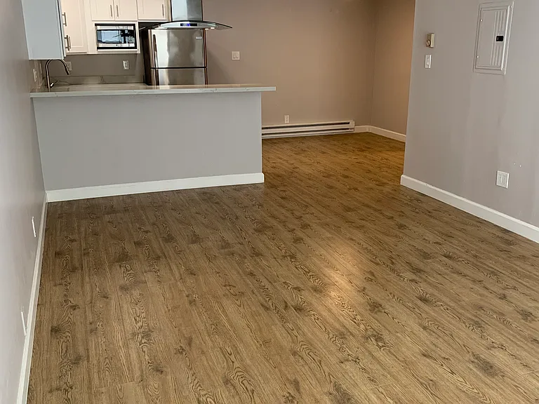 520 Elm Street Apts — Photo 19